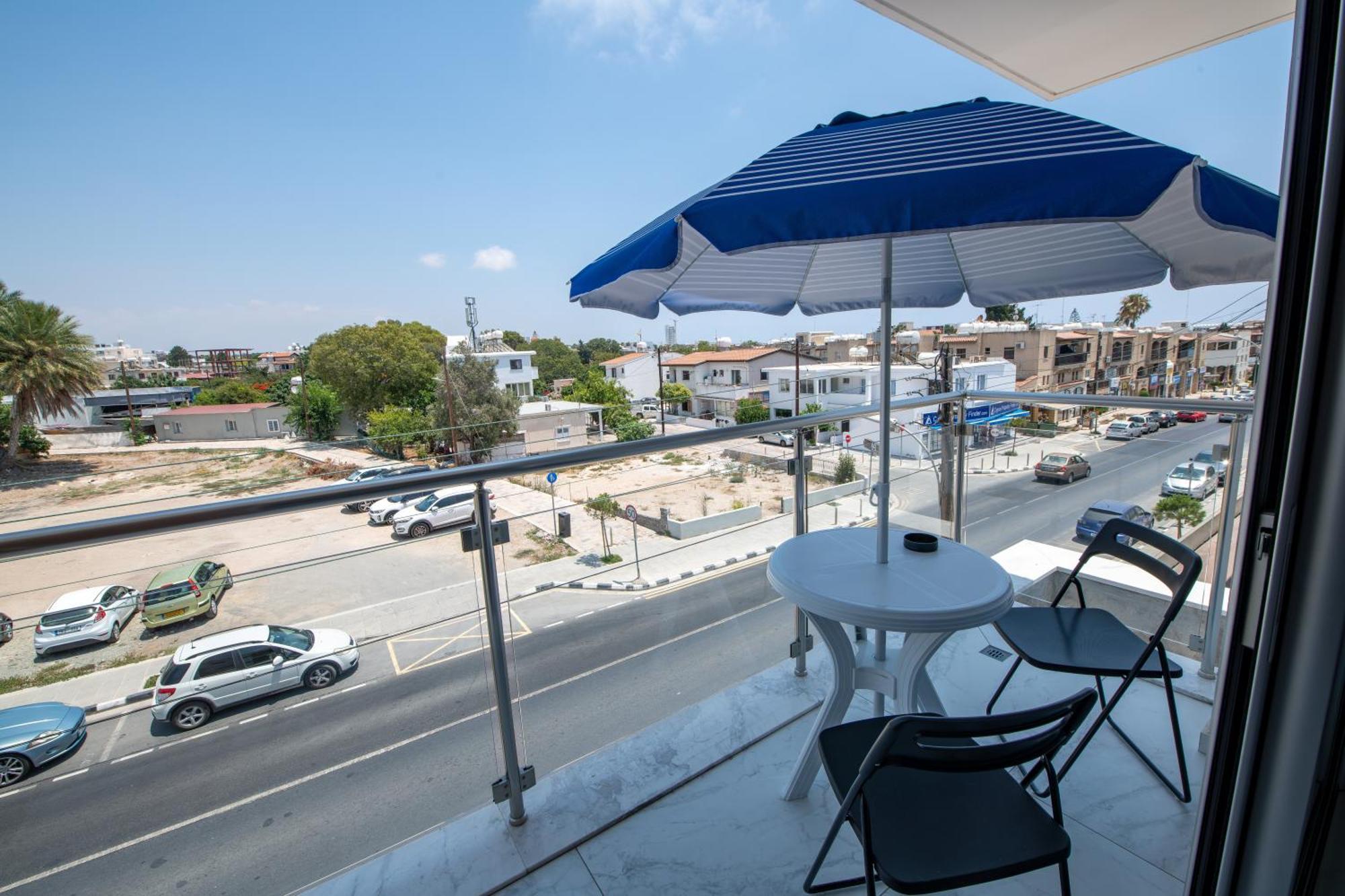 Dream- Downtown-Studios Paphos Exterior foto